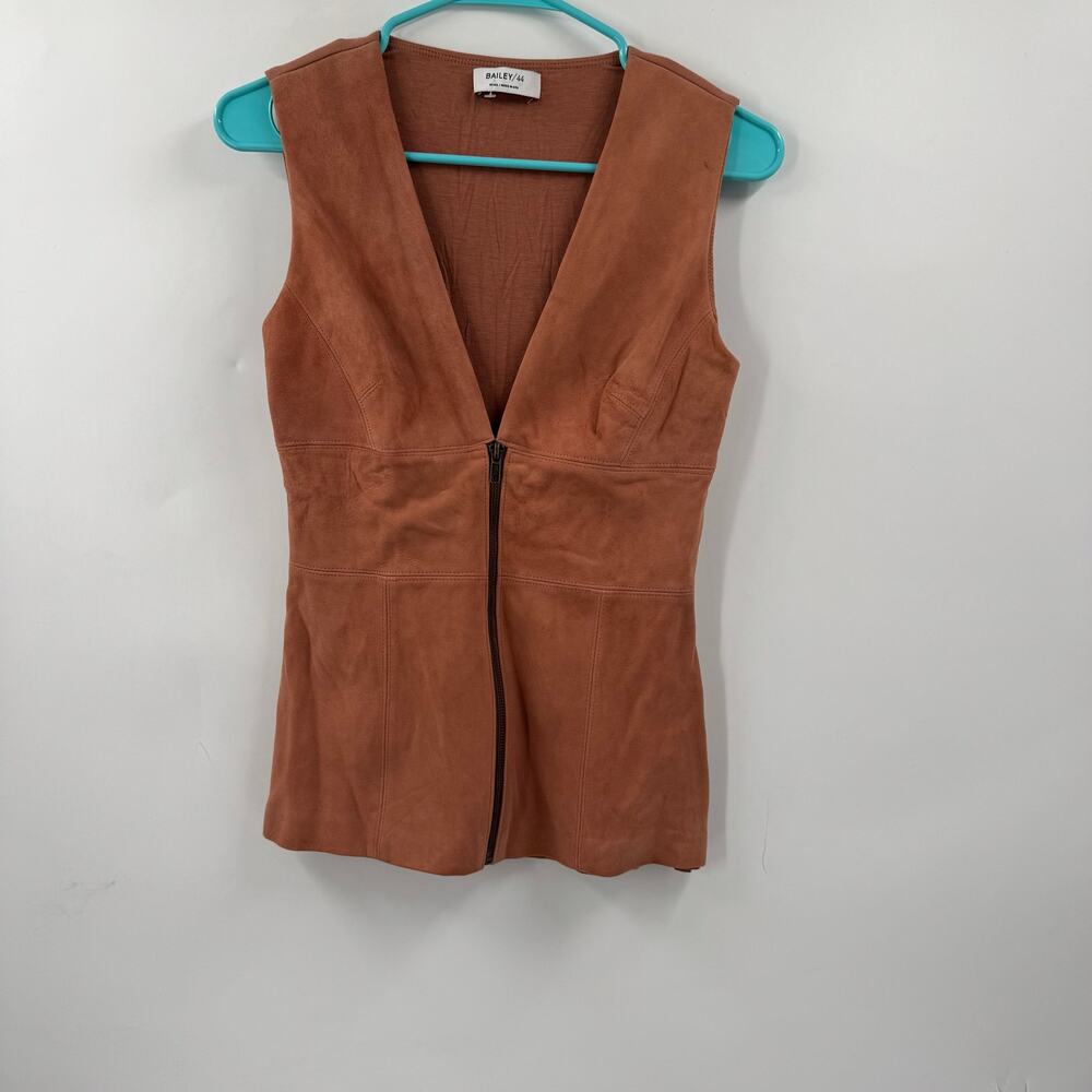 Bailey/44 Oryx top in lipstick zip up top